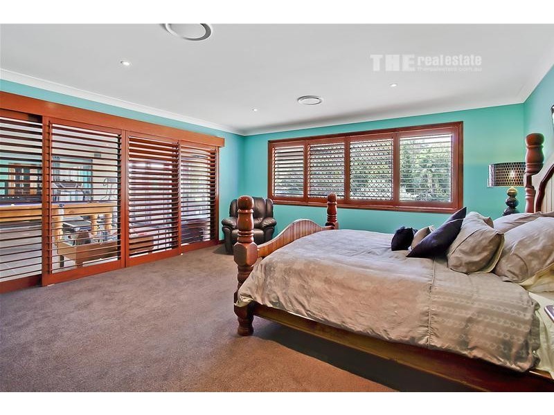 10 Larch Street, Tallebudgera QLD 4228