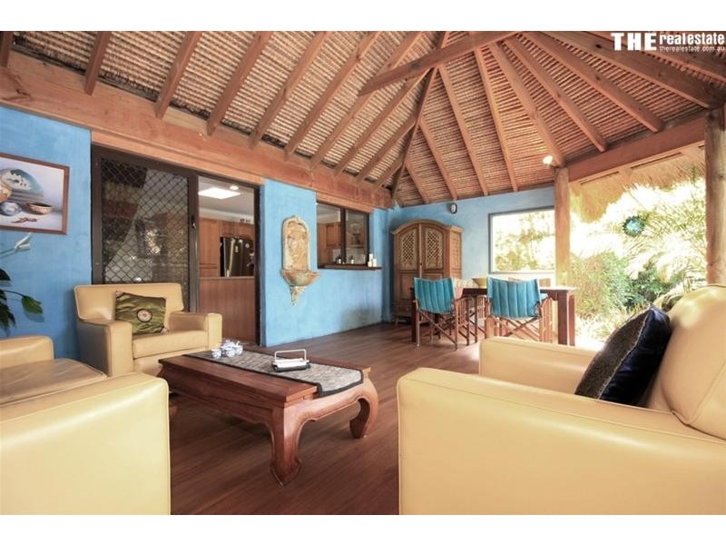 21 Dabchick Drive, Burleigh Waters QLD 4220