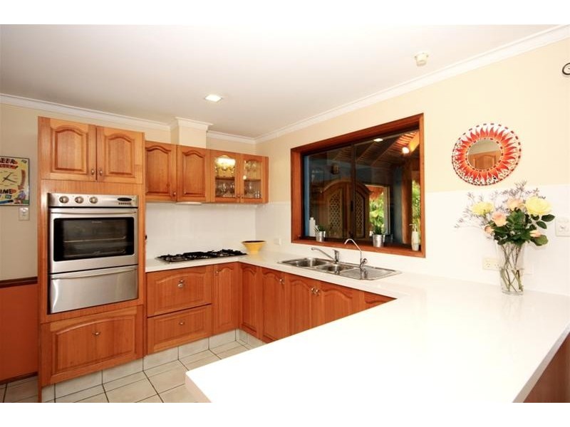 21 Dabchick Drive, Burleigh Waters QLD 4220