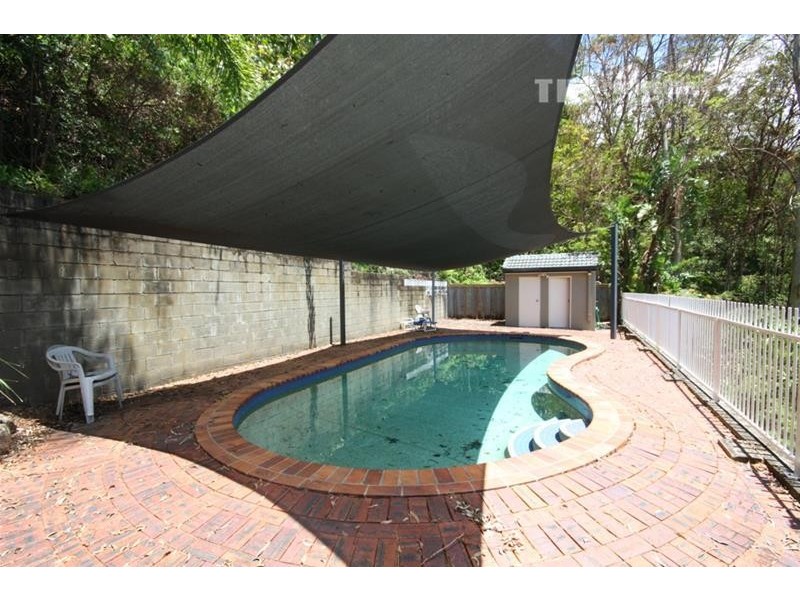 4/34 Hill Avenue, Burleigh Heads QLD 4220