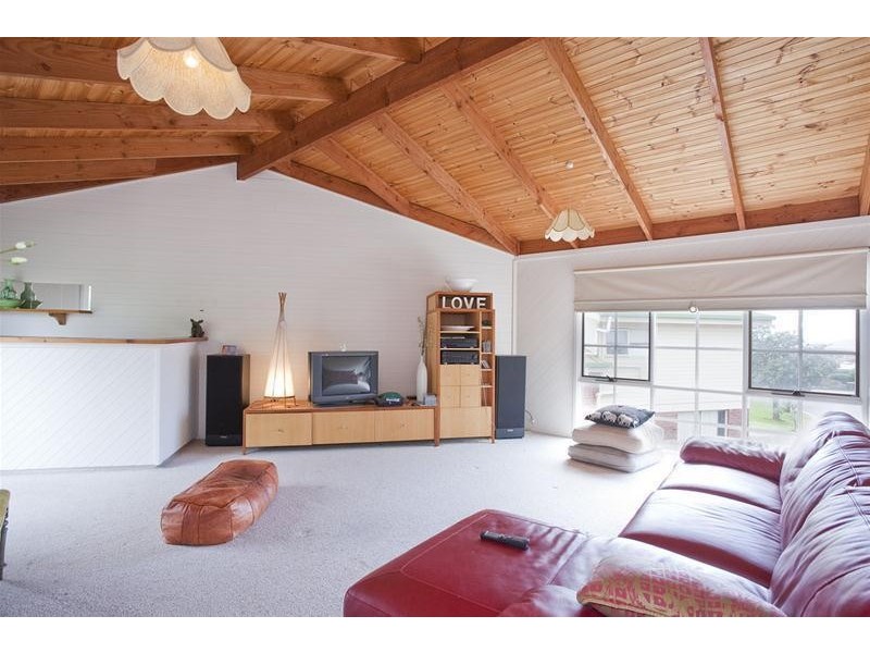 8 Nestor Court, Torquay VIC 3228