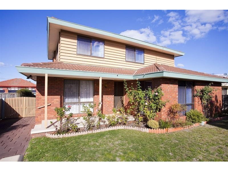 86 Fischer Street, Torquay VIC 3228