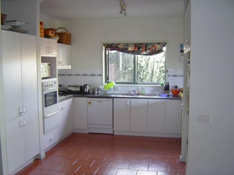 38 Glaneuse Avenue, Torquay VIC 3228