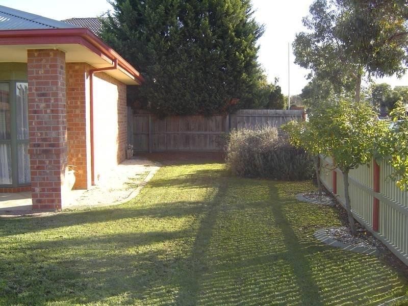 38 Glaneuse Avenue, Torquay VIC 3228