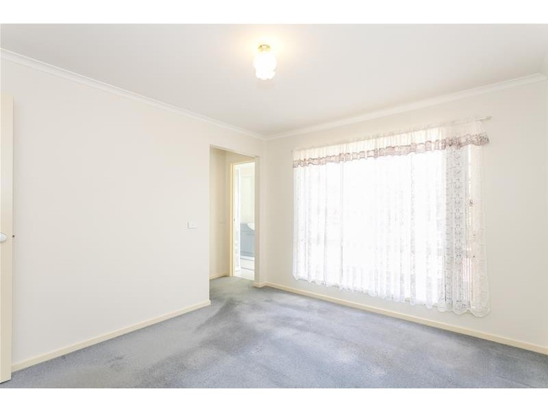 24 Glaneuse Avenue, Torquay VIC 3228