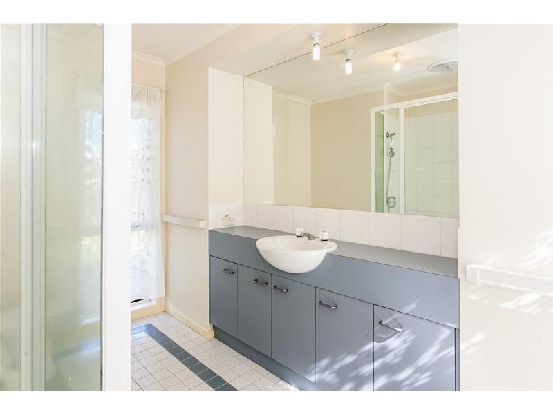 24 Glaneuse Avenue, Torquay VIC 3228