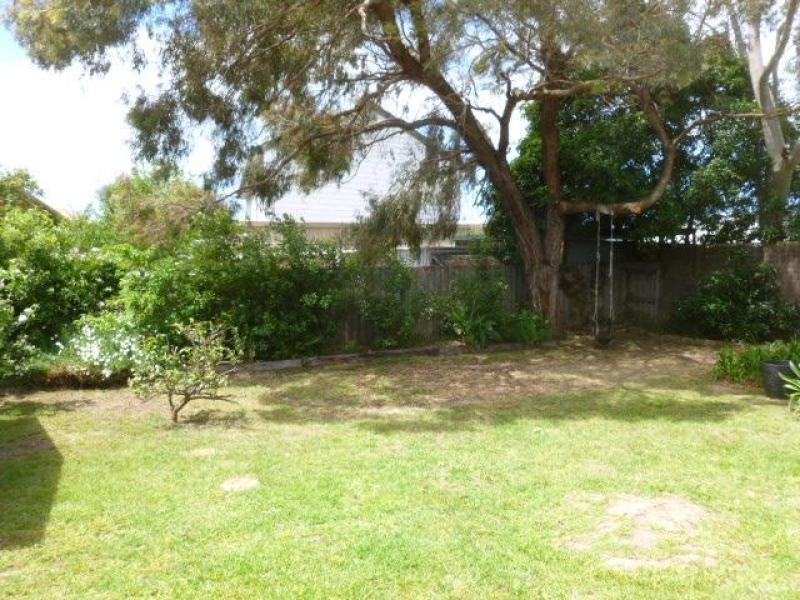 8 Endeavour Drive, Torquay VIC 3228