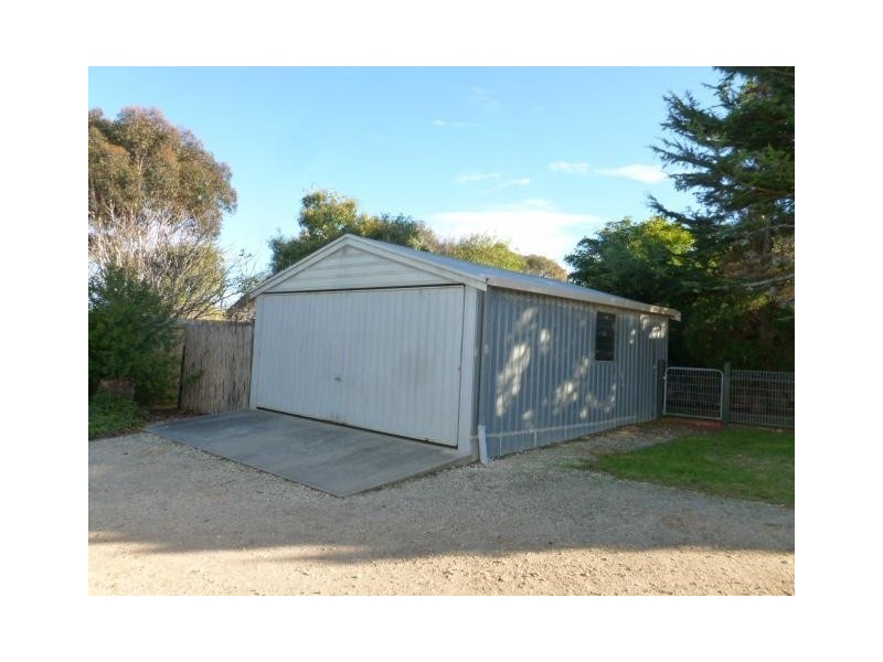 39 Munday Street, Torquay VIC 3228
