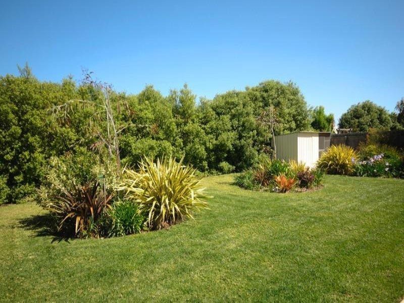 7 Conside Crescent, Torquay VIC 3228