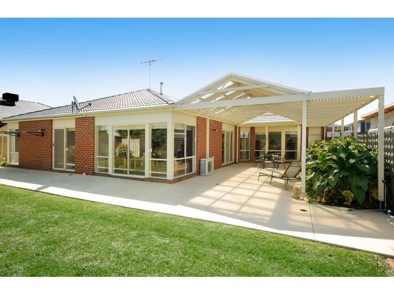 7 Conside Crescent, Torquay VIC 3228