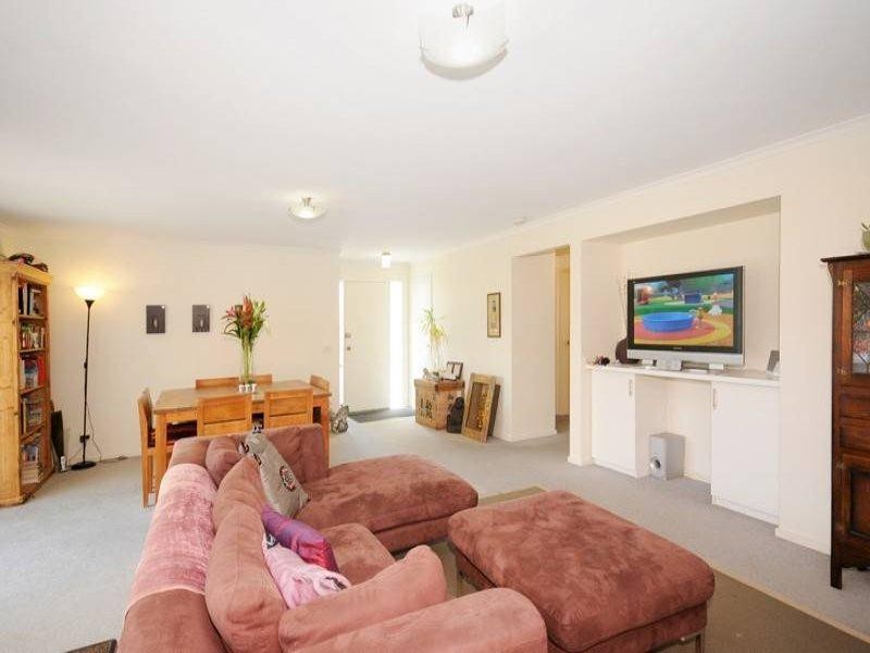 98 Beach Road, Torquay VIC 3228