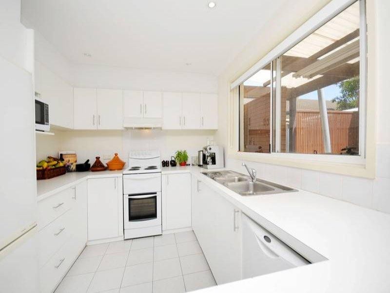 98 Beach Road, Torquay VIC 3228