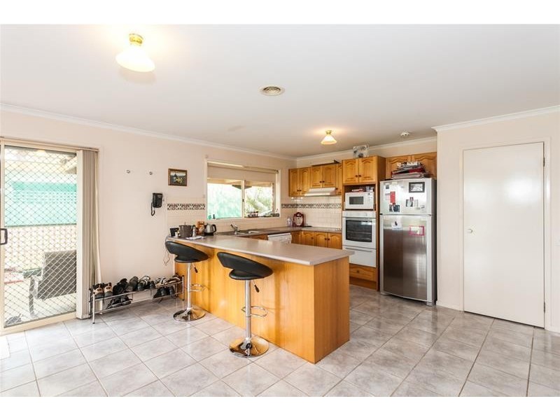 19 Boscarne Avenue, Torquay VIC 3228