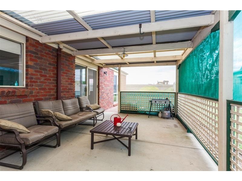 19 Boscarne Avenue, Torquay VIC 3228