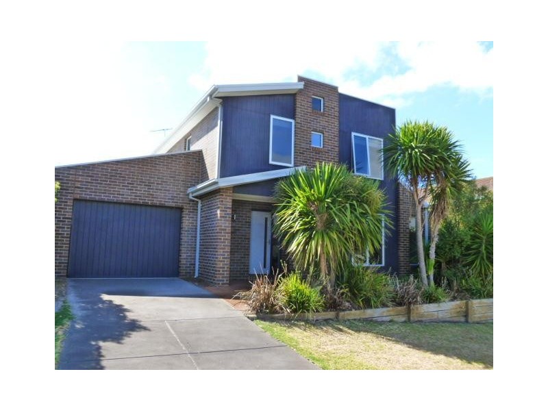 13 Elm Grove Court, Torquay VIC 3228