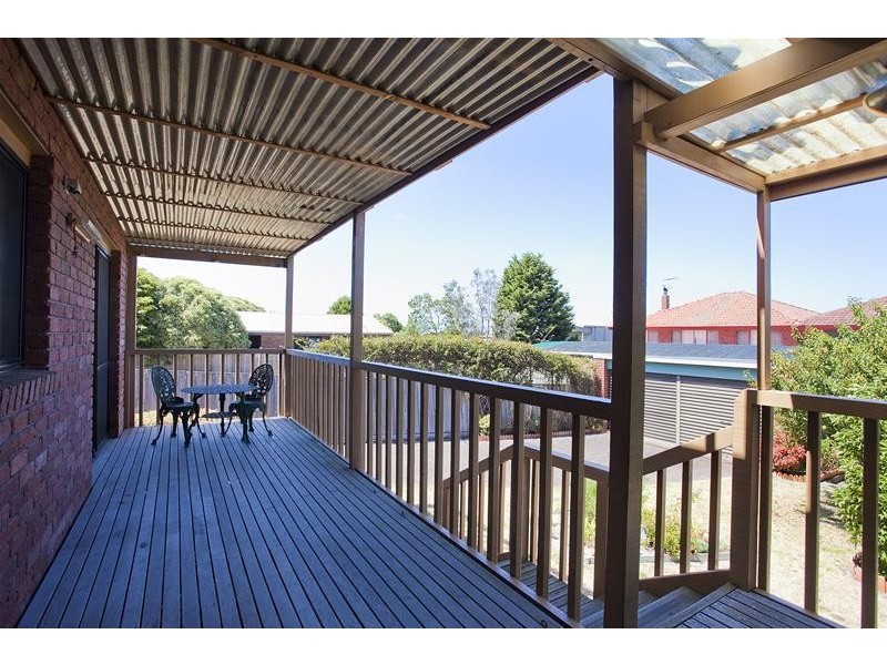 86 Fischer Street, Torquay VIC 3228