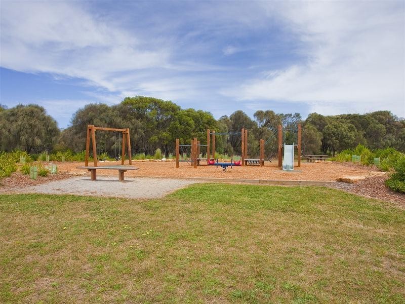 86 Fischer Street, Torquay VIC 3228