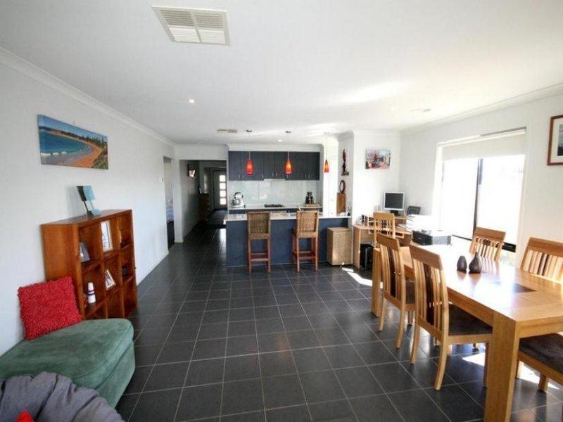 20 Shorebreak Street, Torquay VIC 3228