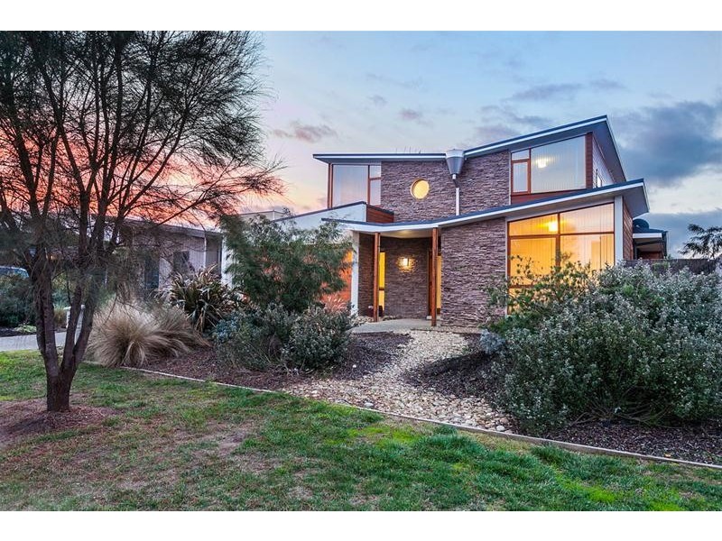 31 St Georges Way, Torquay VIC 3228