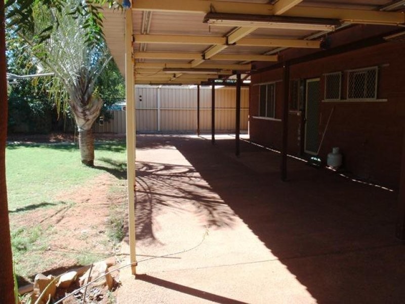 32 Spoonbill Crescent, South Hedland WA 6722