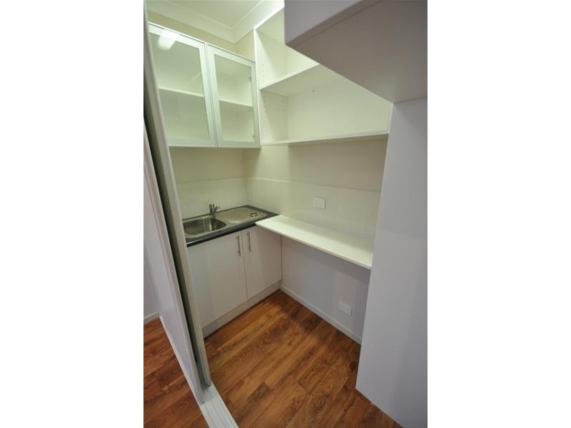 16b Somerset Crescent, South Hedland WA 6722