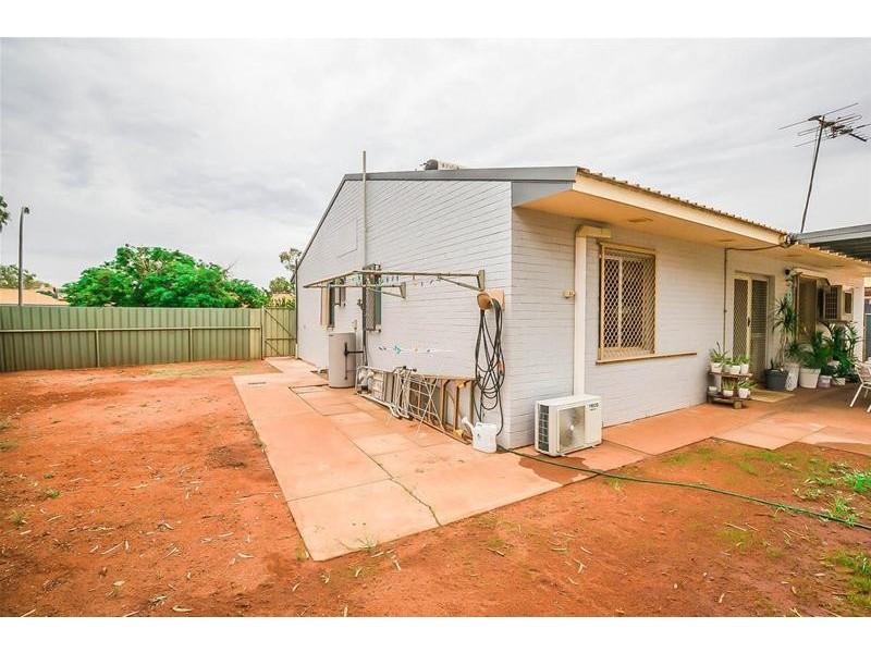8 Wambiri Street, South Hedland WA 6722