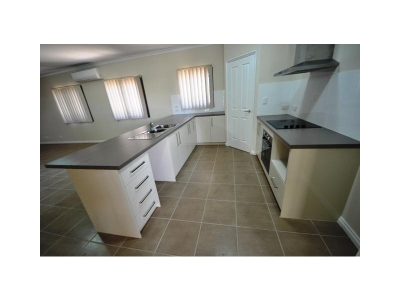 7 Captains Way, South Hedland WA 6722