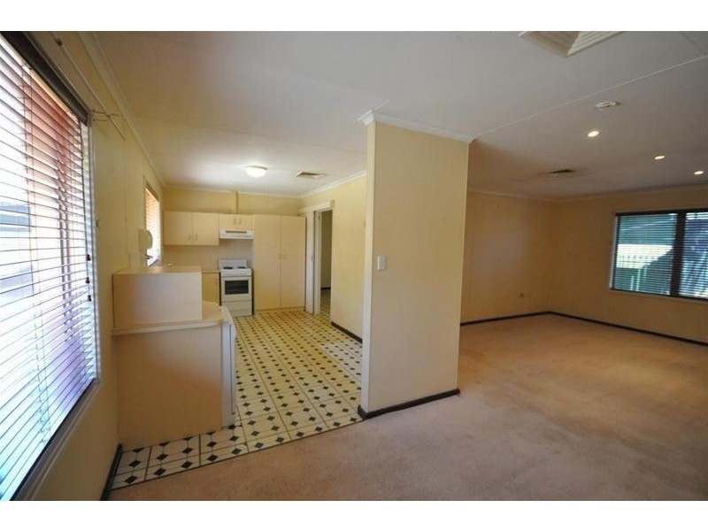 27 Newman Drive, Newman WA 6753