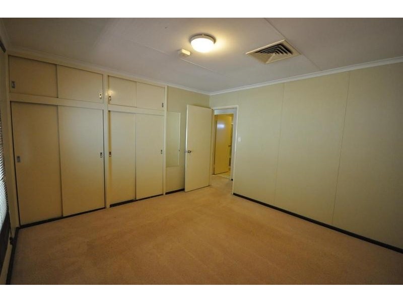 27 Newman Drive, Newman WA 6753