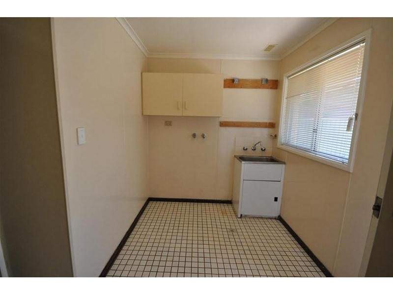 27 Newman Drive, Newman WA 6753