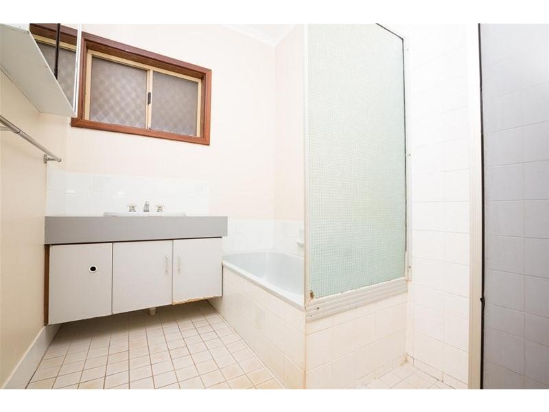 20 Spoonbill Crescent, South Hedland WA 6722