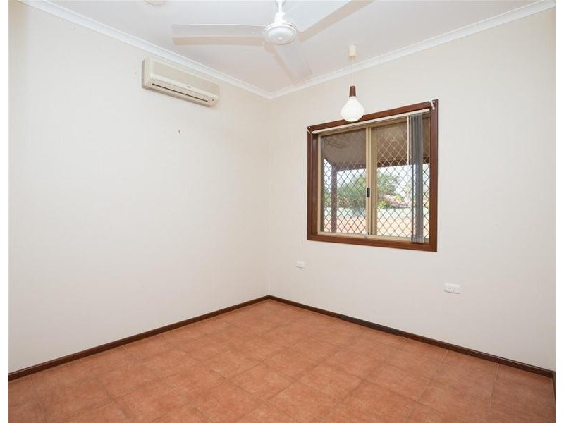 20 Spoonbill Crescent, South Hedland WA 6722
