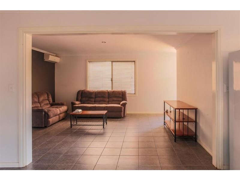 20 Warman Avenue, Newman WA 6753