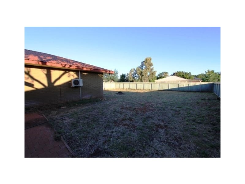 18 Steamer Avenue, South Hedland WA 6722