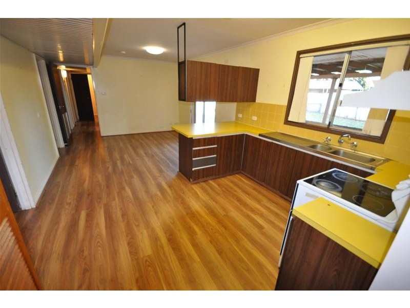 3 Gunn Place, Newman WA 6753