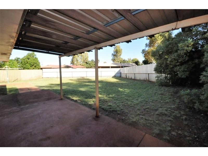 3 Gunn Place, Newman WA 6753