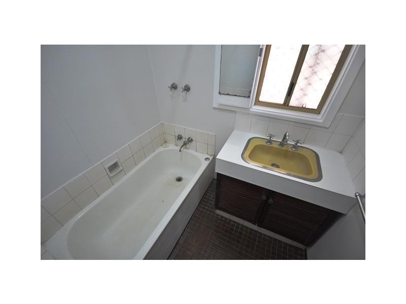 21 Somerset Crescent, South Hedland WA 6722