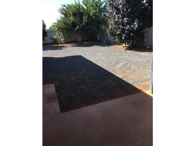 32 Minderoo Avenue, South Hedland WA 6722