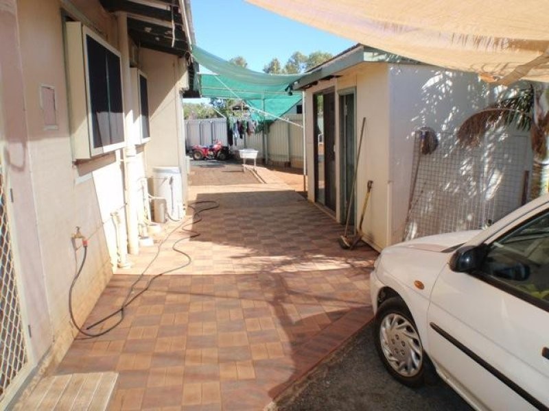 5 Logue Court, South Hedland WA 6722