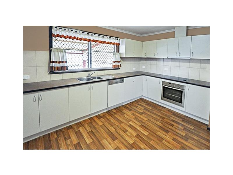 5 Limpet Crescent, South Hedland WA 6722