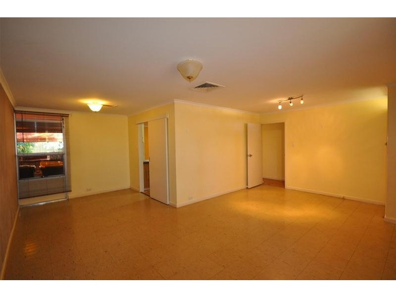 17 Yanboombah Close, Newman WA 6753