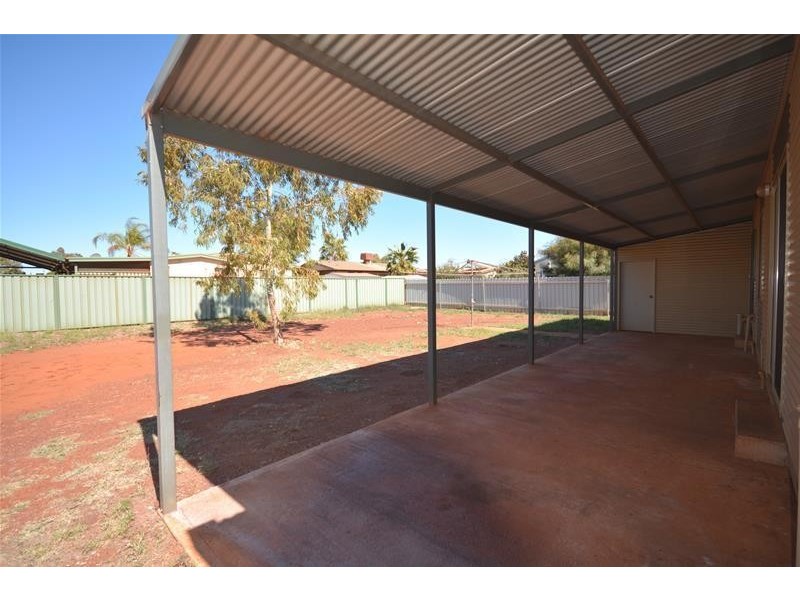 28 Armstrong Way, Newman WA 6753