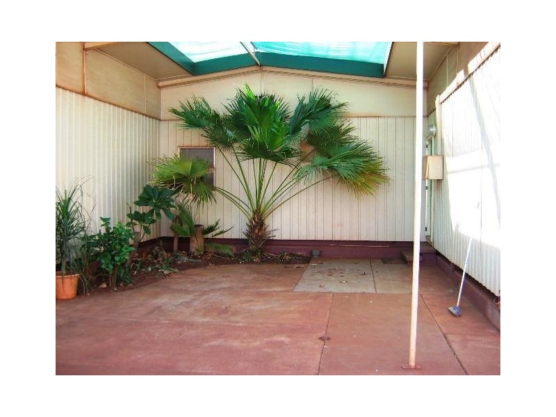 32 Mindarra Drive, Newman WA 6753