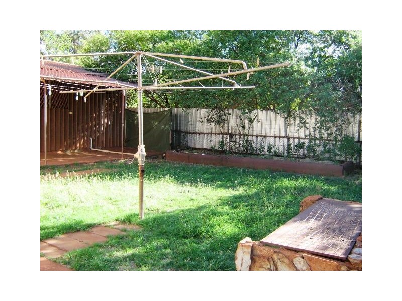 32 Mindarra Drive, Newman WA 6753