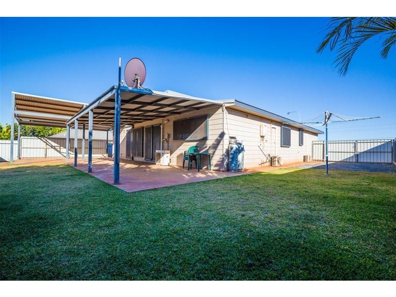 17 Saladin Way, South Hedland WA 6722