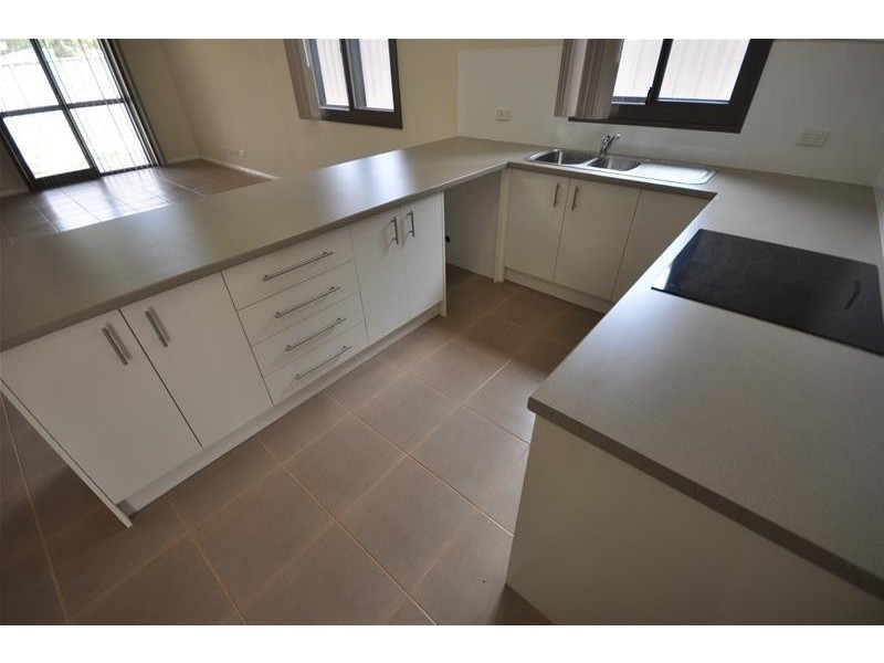 2/13 Delamere Place, South Hedland WA 6722