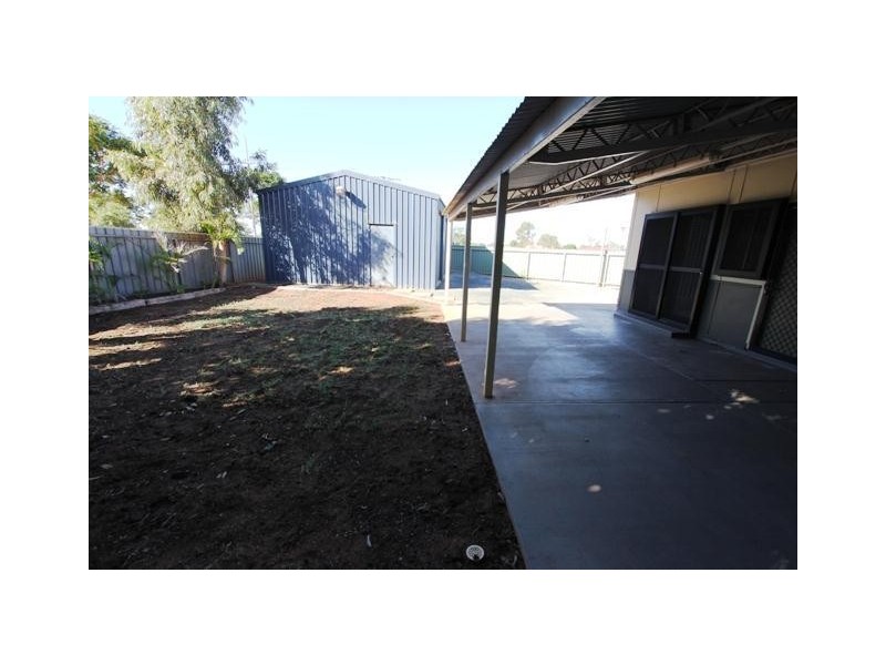 27B Mitchie Crescent, South Hedland WA 6722