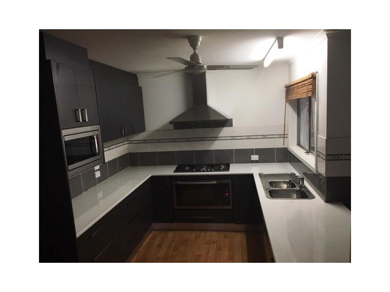 11 Dulverton Terrace, South Hedland WA 6722