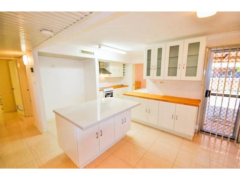 24 Boogalla Crescent, South Hedland WA 6722