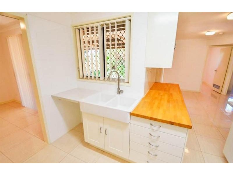 24 Boogalla Crescent, South Hedland WA 6722